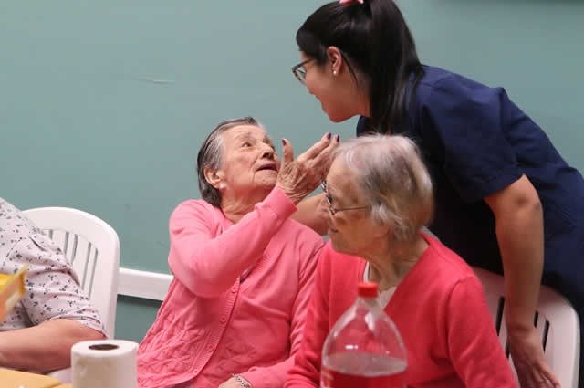 Cuidado y afecto en Hogar Tuyú